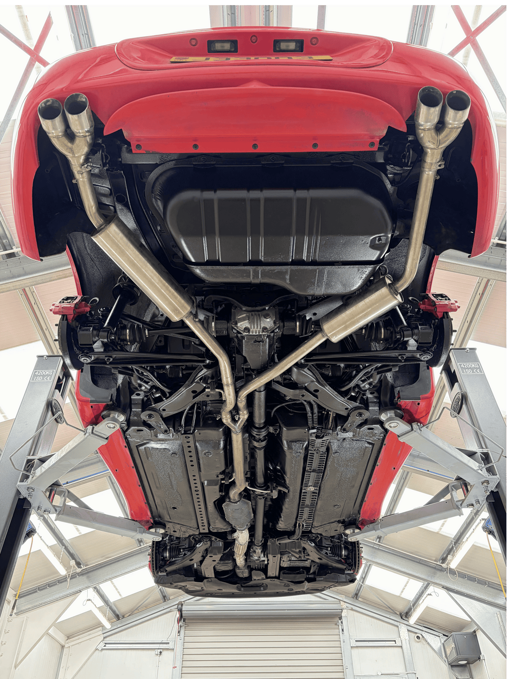 Mitsubishi 3000GT underbody after dry ice blasting 